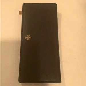 Tory Burch Black Slim Wallet